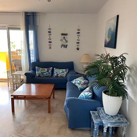 Con Terraza De 100m2 Apartament Denia